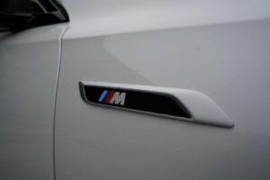 bmw_i7_m70_012