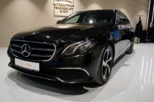 mercedes_e300_004