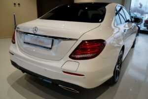 mercedes_e300_020