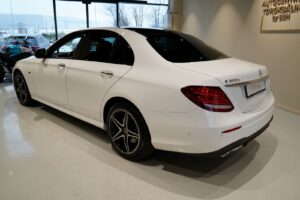 mercedes_e300_026