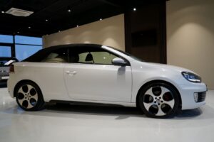 volkswagen_golf_gti_cabrio_025