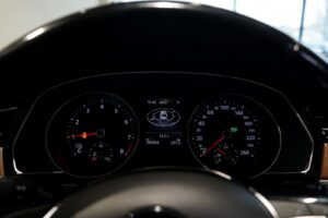 volkswagen_passat_business_014