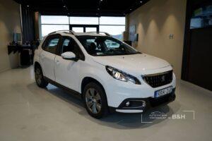 peugeot_2008_012