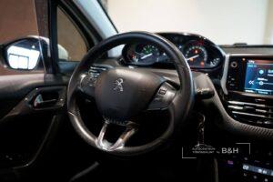 peugeot_2008_023