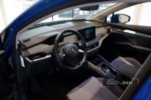 skoda_enyaq_blue_013