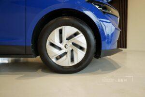 skoda_enyaq_blue_018