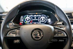skoda_superb_1_4_015