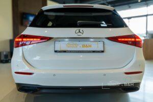 mercedes_c200_0827_003